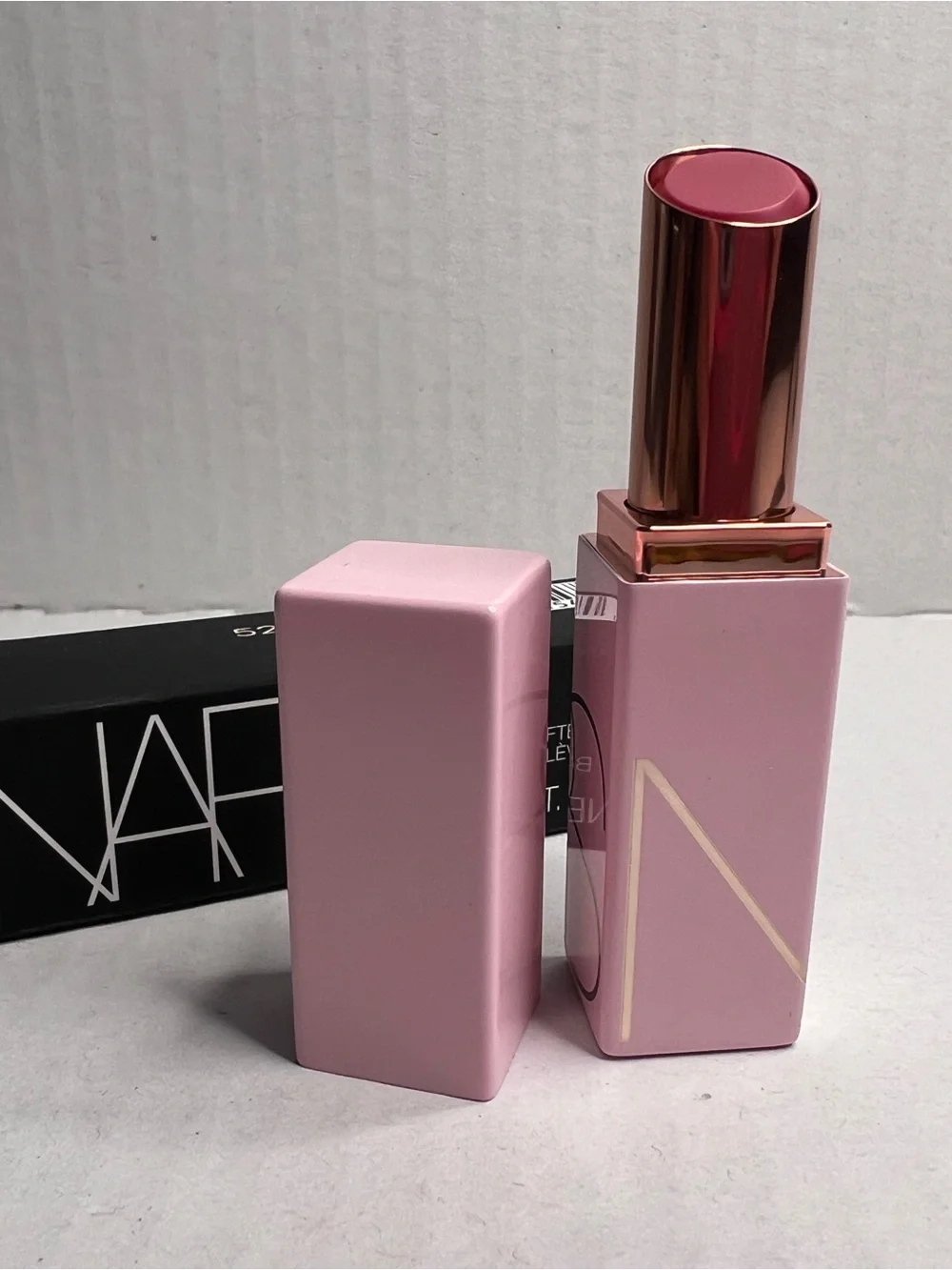 NARS Afterglow Lip Balm - Picture 6 of 8
